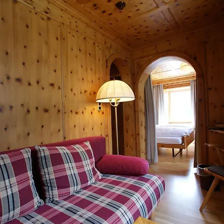 Hotel Bellaval Scuol Camera foto